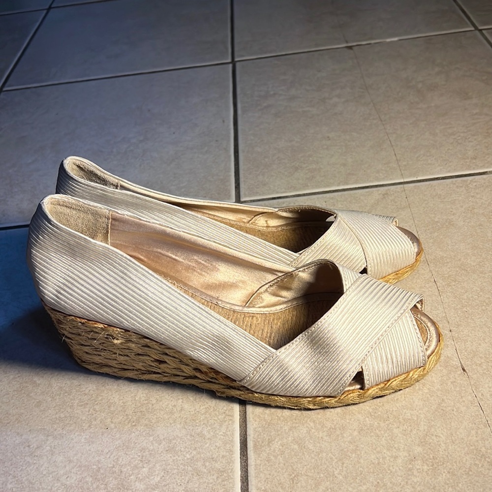 Ralph Lauren women’s wedges, size 9